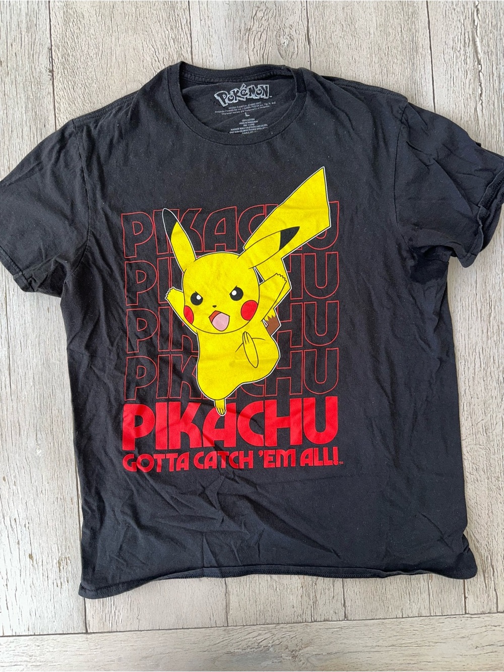 Pokémon Pikachu "Gotta Catch 'Em All!" Graphic T-Shirt